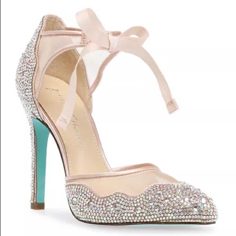 Betsey Johnson Women's Iris Dress Pumps Size 8 Worn Once to Prom